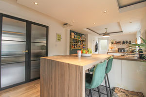 Photo 14- click for photo gallery